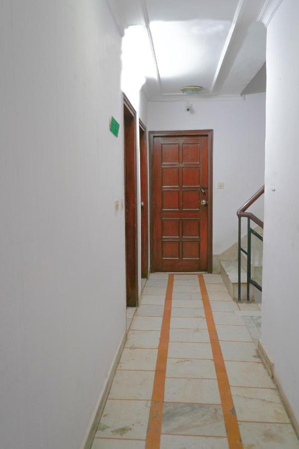 Roomshala 001 Iconic Residency New Delhi Exterior photo